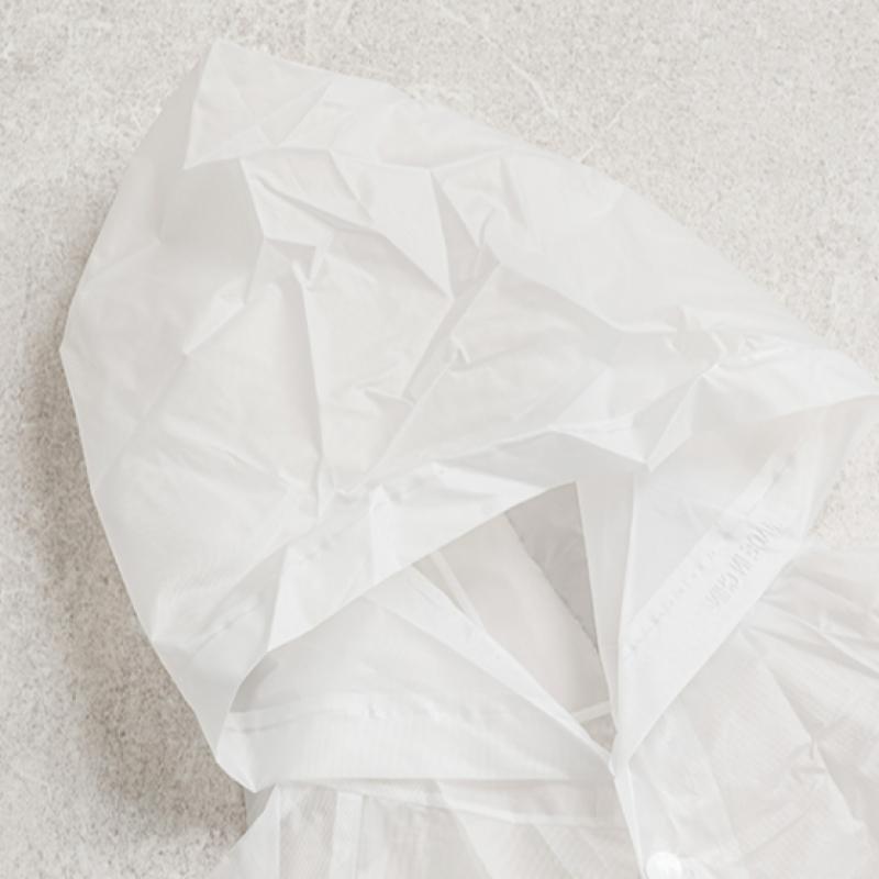 Daiso Monochromes Durchscheinendes Hemd