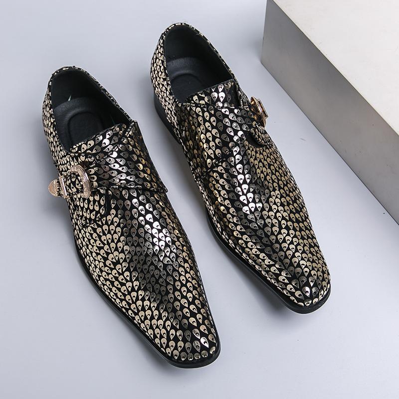 New Fashion Men Dress Shoes Personality Trend Paty Leather Wedding Shoes Men Flats Leather Oxfords Shoes
