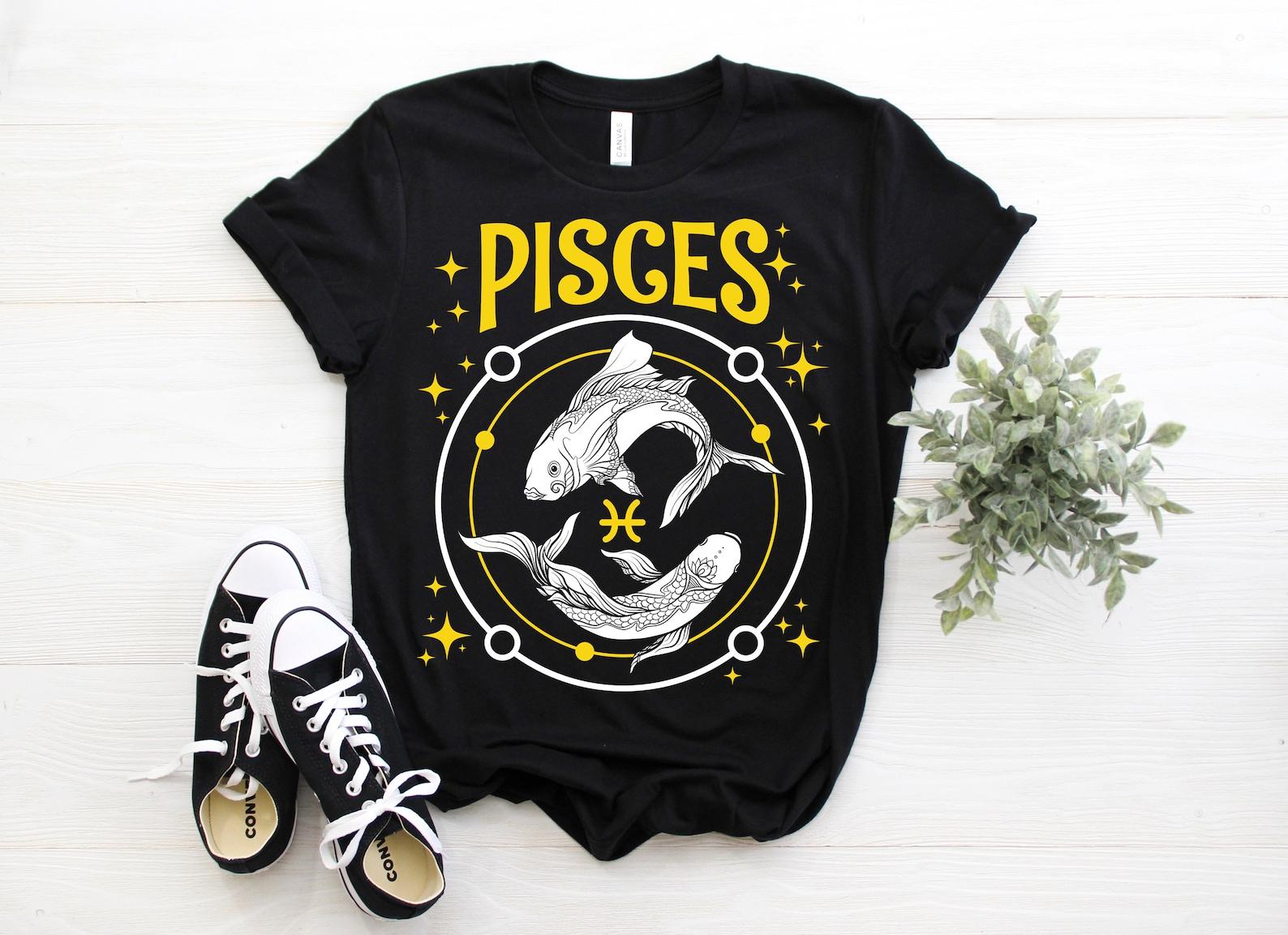 Pisces Fishes Horoscope Zodiac Astrological Sign Cute T-Shirt, Born On February 19 and March 20 Gifts, Pisces Birthday, Christmas Present, 120