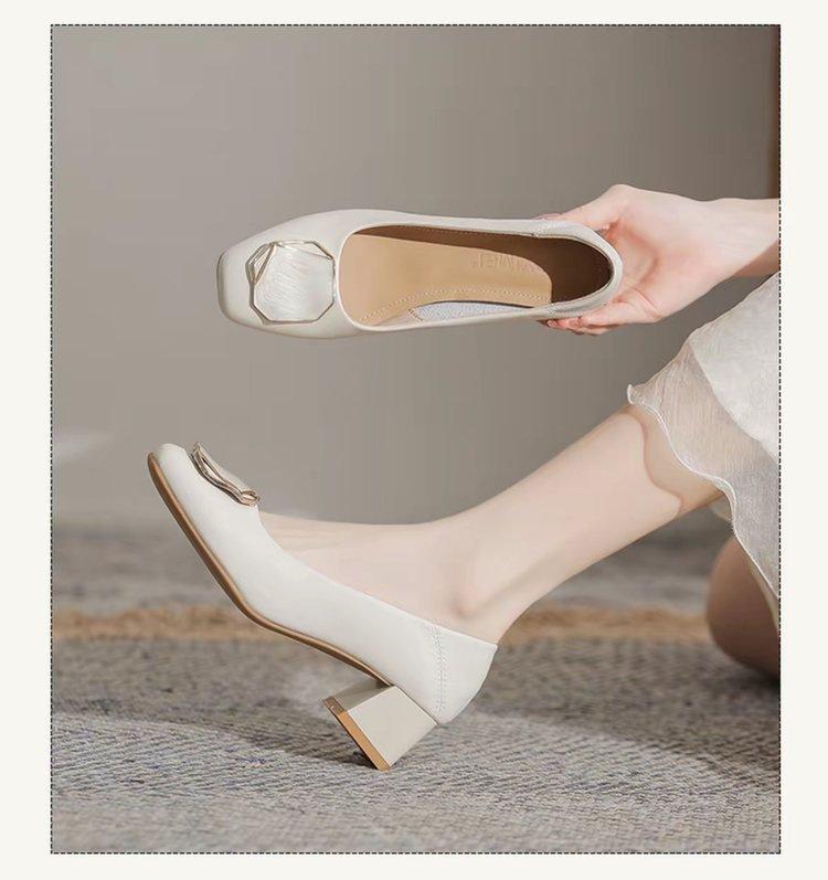 Měkká kůže střední podpatek silný podpatek vysoké podpatky podzim novinka něžný vílí temperament francouzské méně společenské boty