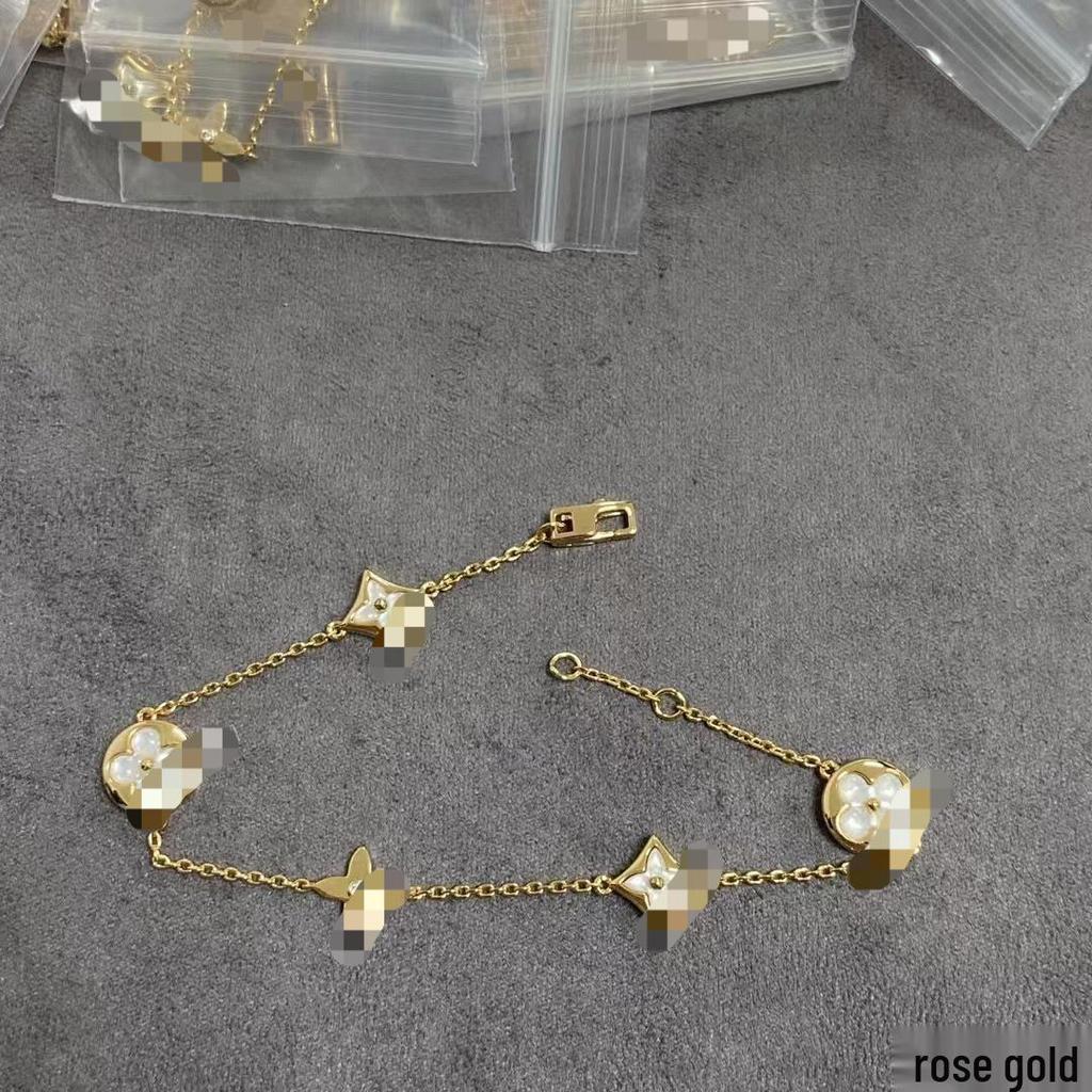 Luxusní sada náhrdelníku a náramku LV Clover & Flower z perleti