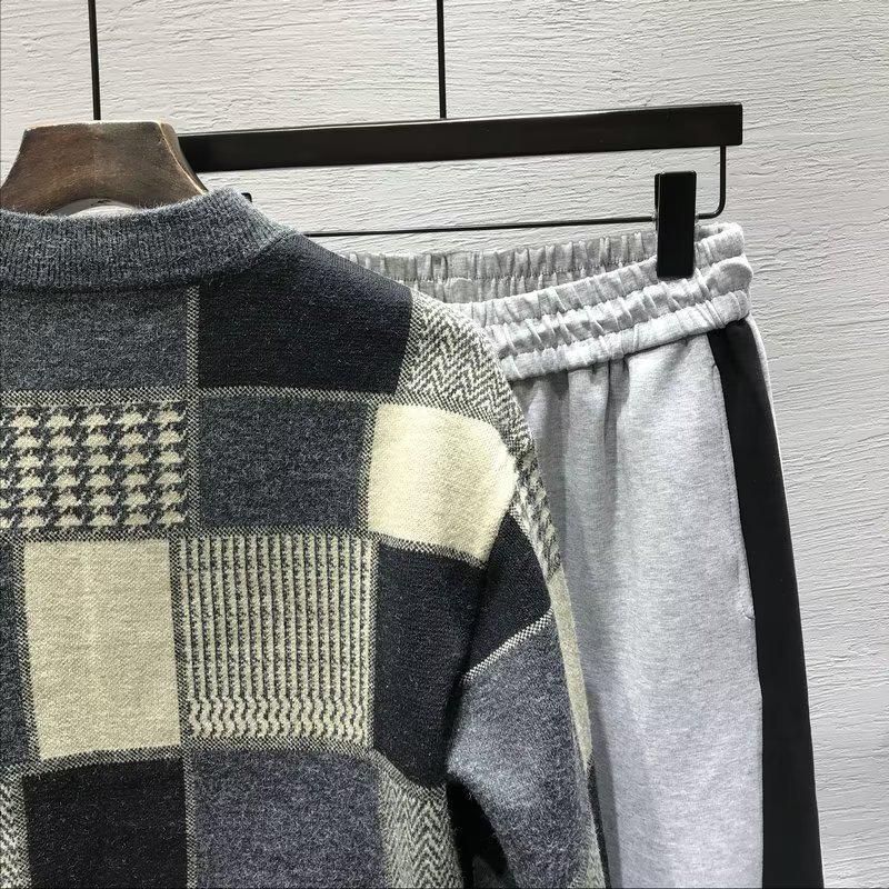 Men's 2024 Autumn/Winter Fashion: Colorblock Plaid Knitted Cardigan Jacket - Trendy, Youthful, and Versatile Casual Top