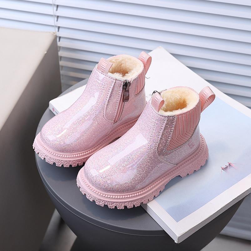 

Winter Kids Boys Girls Fashion Boots British Style Velvet Warmth Non-Slip Short Boots Anti-slip Children Leather Shoes Toddler 30 insole 18 cm розовый