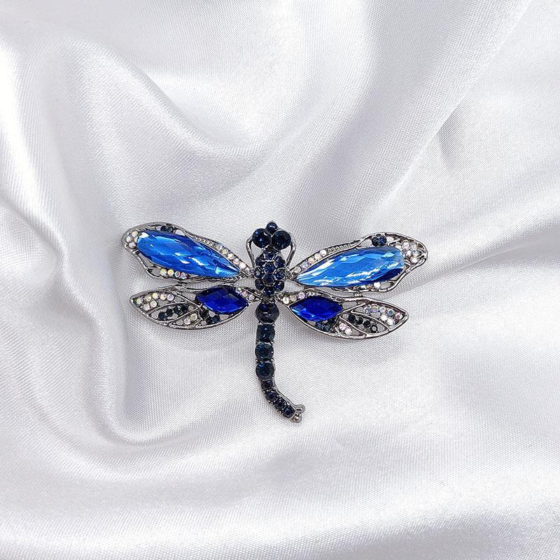High-End Retro Dragonfly Brooch – Versatile Decorative Corsage Pin for Men and Women