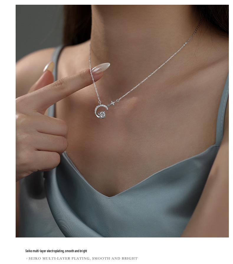 Halskette mit Anhänger Kleine Taille aus S999 Reinsilber im koreanischen Stil - Damen Exquisite Leichte Luxus Schlüsselbeinkette