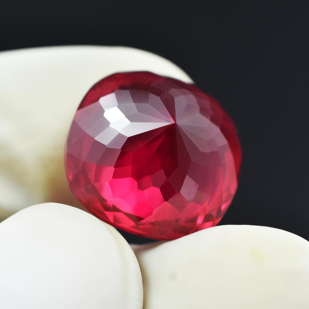 14.55 Ct Natural Stunning Red Ruby CERTIFIED Loose Gemstone Square Cushion Cut. AR-495