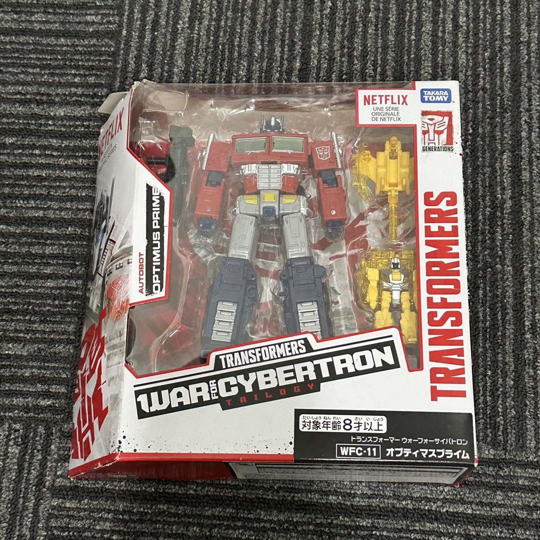 

[USED] Transformers War for Cybertron WFC-11 Optimus Prime