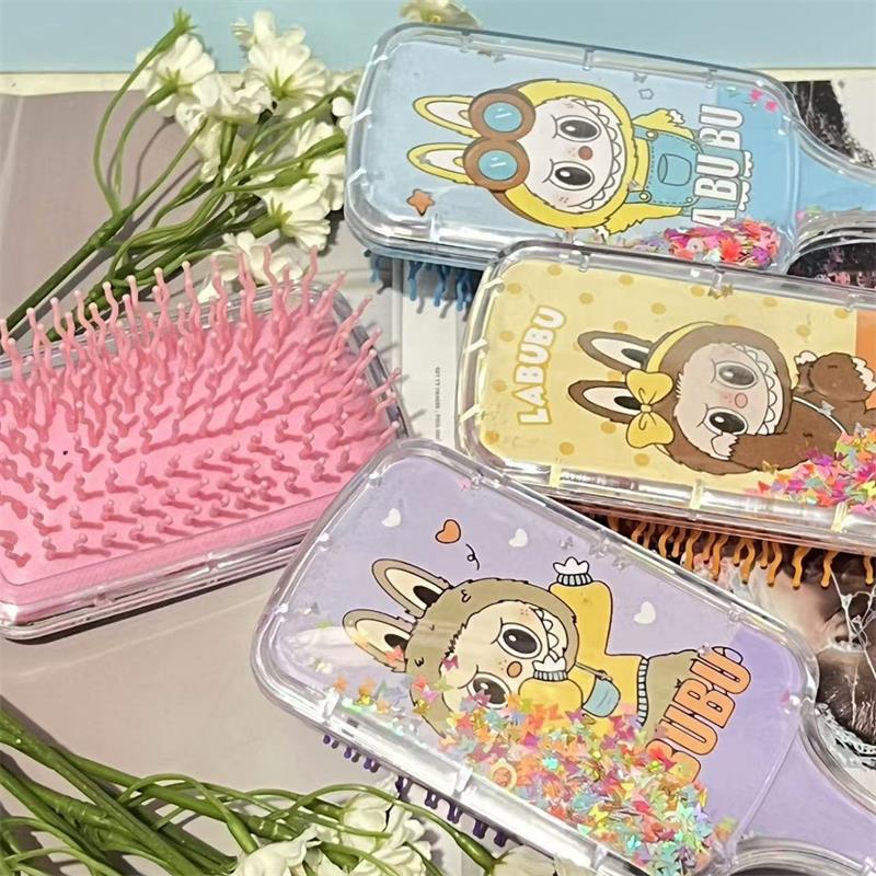 

Мультяшний Милий Лабубу Трясе Ним Повітряна Подушка Гребінець Ручка Гребінець з Повітряною Подушкою Практичний Гребінець з Рухомим Піском Дівочий Зручний Масажний Гребінець Подарунки фіолетовий