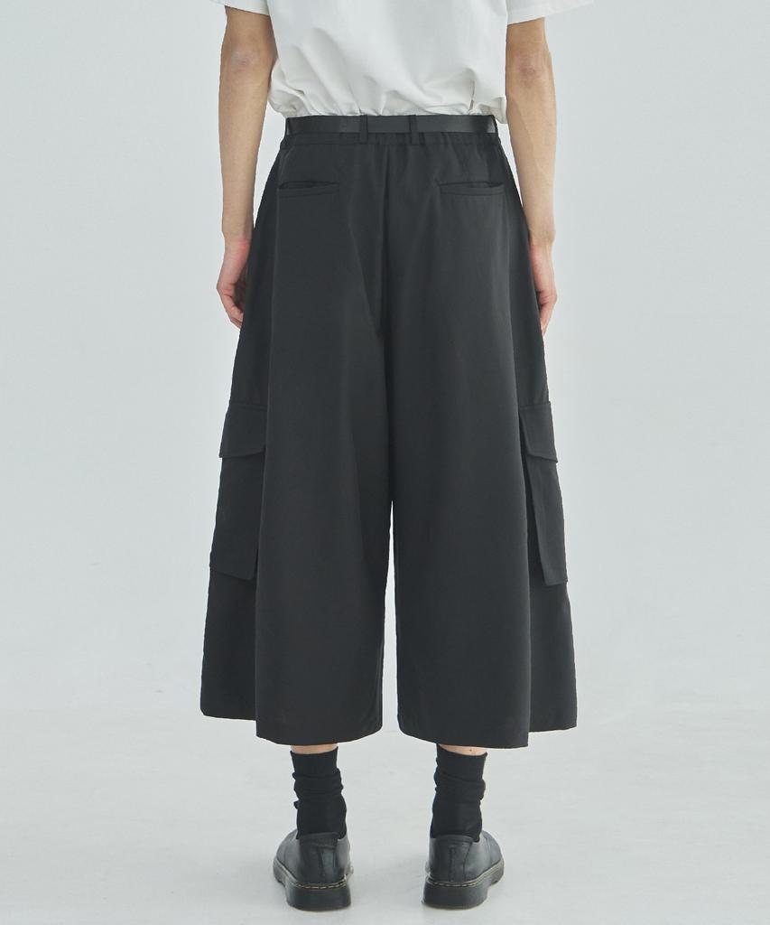 Ladeuedisyeon Rayon Culotte Cargo Pants_Black [Belt Included]