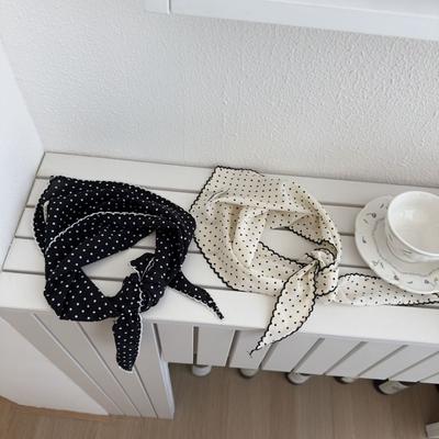 Accessoires – Écharpes et foulards