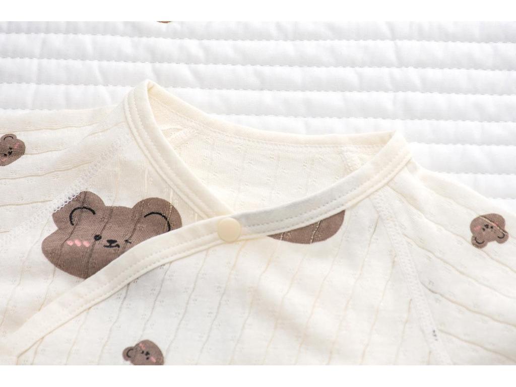 Nyfødt Sommer Ultratynn Langermet Ren Bomull Romper med Magebeskyttelse – Pustende Klasse A for Klimaanleggskomfort.