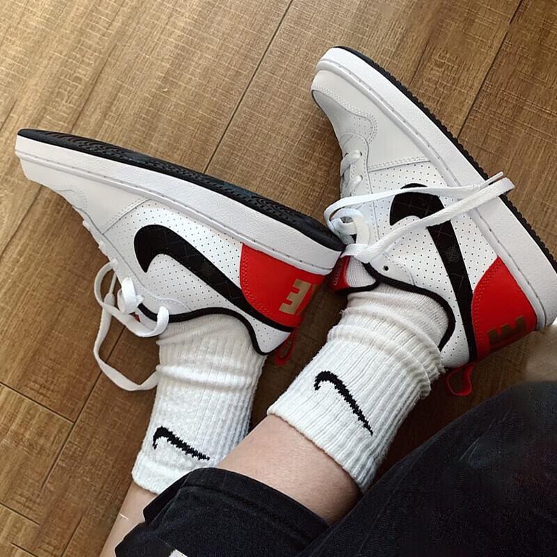 Nike Court Borough Low GS White University Red Gold Kids Sneakers Metallic-Element-Gold Black DD8495-106