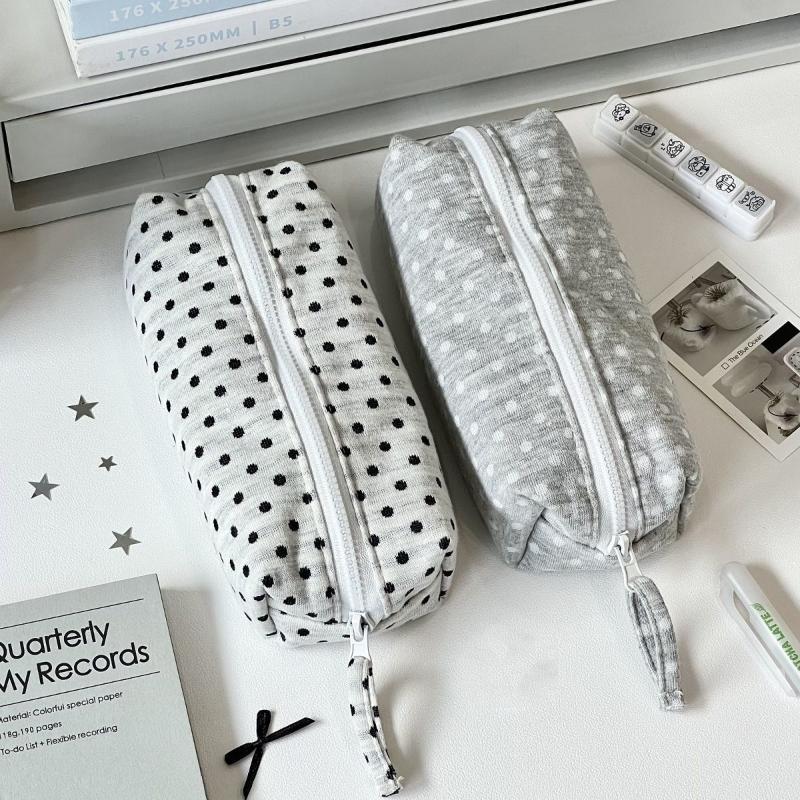 NEW Fashion Simple Polka Dot Design Pencil Case Large-capacity Student Stationery Pouch Travel Makeup Bag Storage Bag