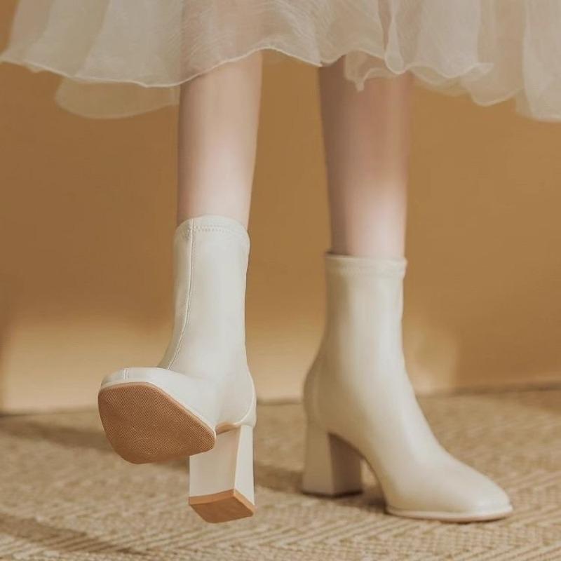 Fashion 2024 Women's Winter New Fashion Round Head Solid Color Leather Surface Simple Rear Zipper Comfortable Warm Bare Boots for Women