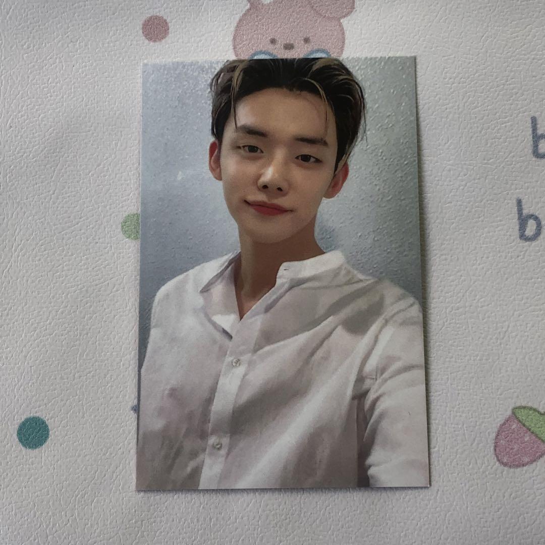 

[USED] Yeonjun MC Inkigayo TXT Tuba Sanok Trading Card 1