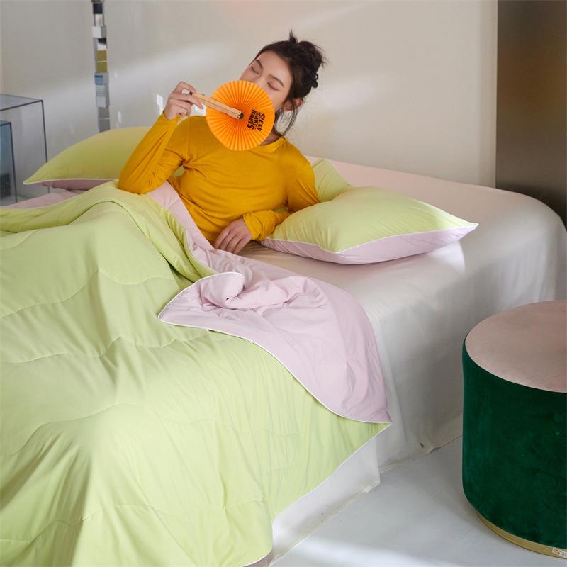 A-Class Cool Ice Silk Summer Quilt - Breathable, Machine Washable, for Single/Double Beds