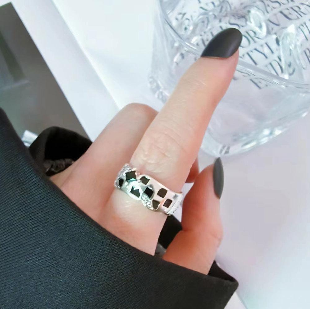 Ring Unique and Personalized Personalised Minimalist Love Heart Ring Female Sweet Cool Cold Wind Peach Heart Open Index Finger Ring Do Old Jewellery