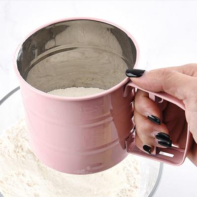 Handkurbel Edelstahl Mehlsieb mit feinem Sieb Ideal für Puderzucker und Kakao beim Backen zu Hause
