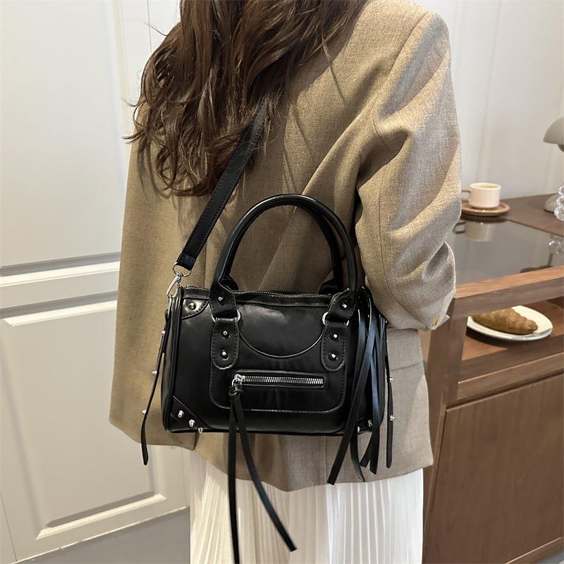Fashion Rivet Large Capacity Pillow Bag Racing Bowling Motorcycle Tote Bag One Shoulder Crossbody Women's Bag