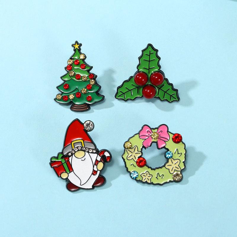 Christmas brooch Christmas perimeter cartoon Christmas tree Santa Claus holiday decoration point diamond costume