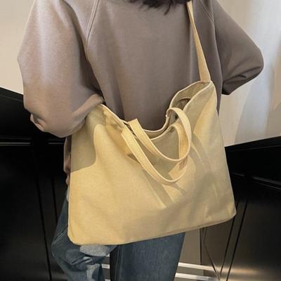 Tragetasche mit großem Fassungsvermögen Lässige vielseitige Canvas-Tasche Trendige Textur-Tragetasche Klassische Pendler-Großtasche Damentasche