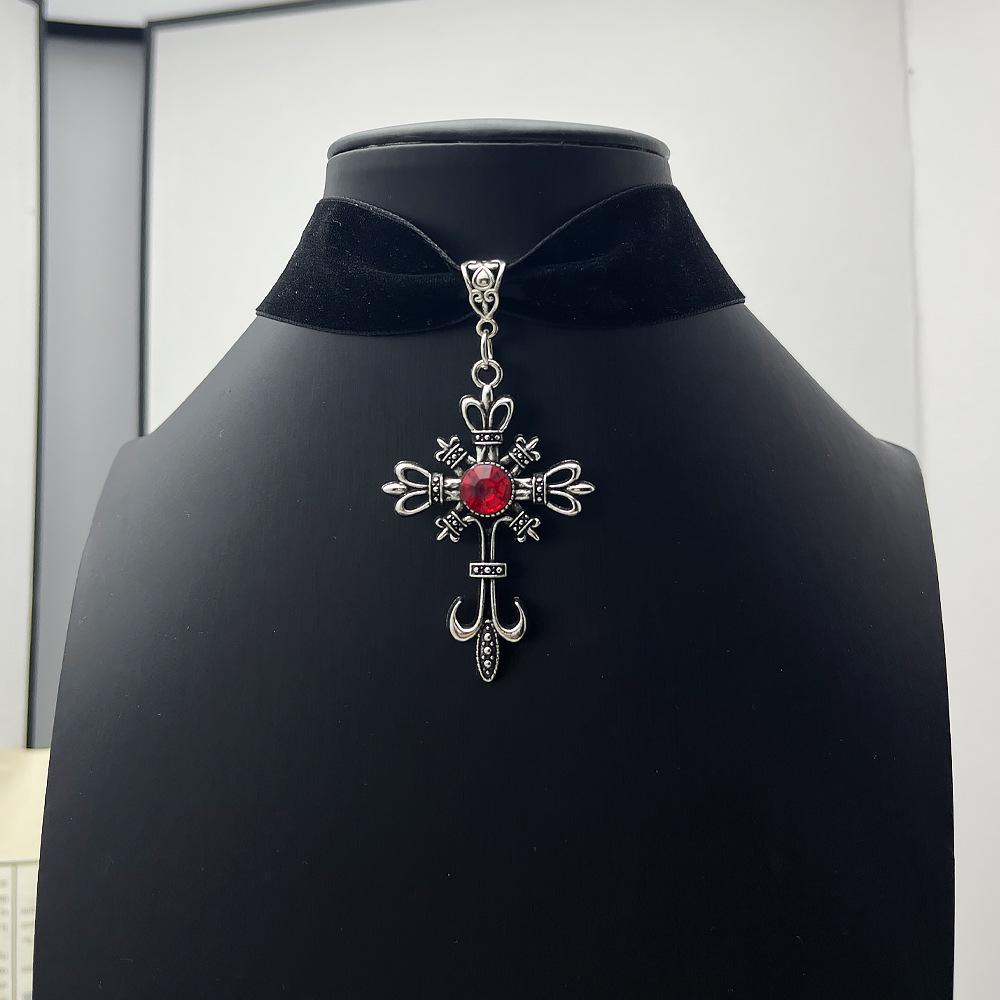 Gothic Punk Velvet Rose Cross Heart Choker Necklace - Y2K Retro Style