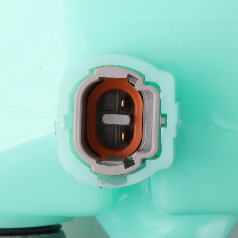 472010C010 M630126 472010C010 Brake Master Cylinder with Reservoir For TOYOTA TACOMA 2001-2004 TUNDRA 2000-2006 Car Accessories