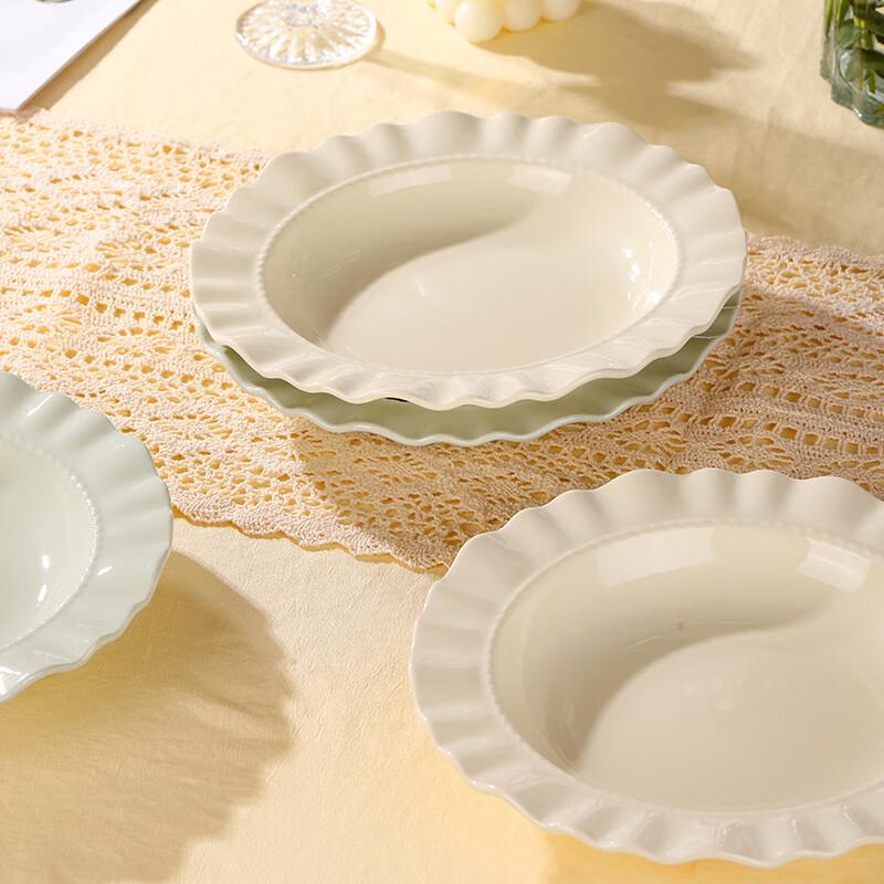 Linpan Cream White French Lace Ceramic Plate Set