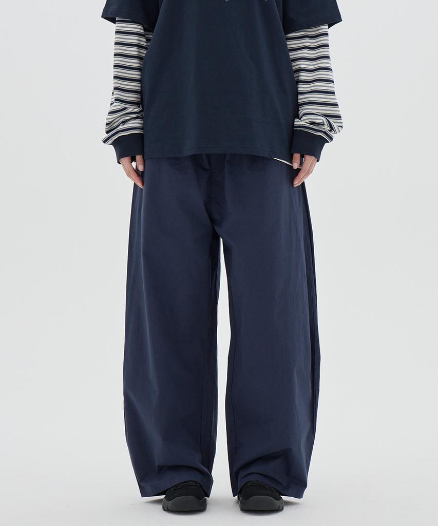 URBANAGE Balloon Fit Curved Pintuck Cotton Elastic Waist Pants_Navy
