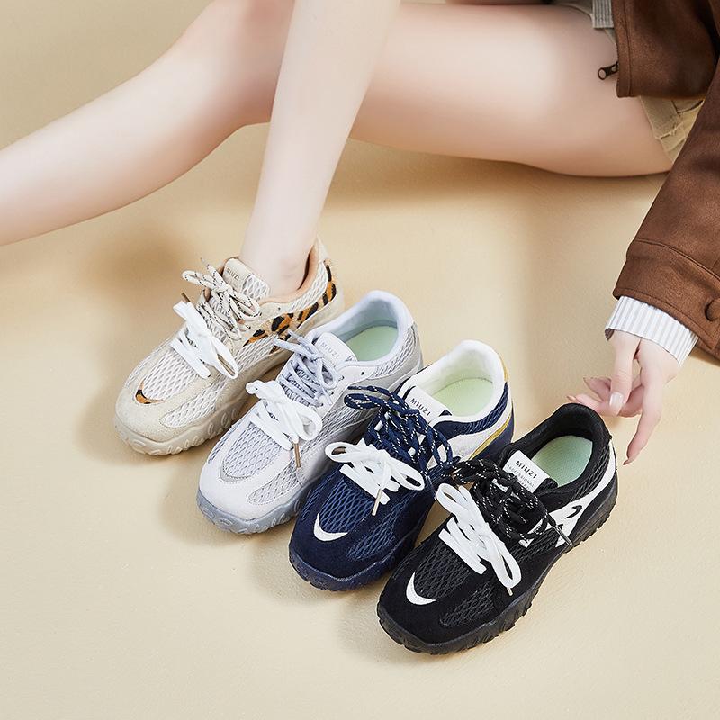 Retro Niche Popular Sports and Leisure Shoes Flat-soled Lace-up Versatile German Training Shoes Mesh Breathable and Light Forrest Gump Shoes Women