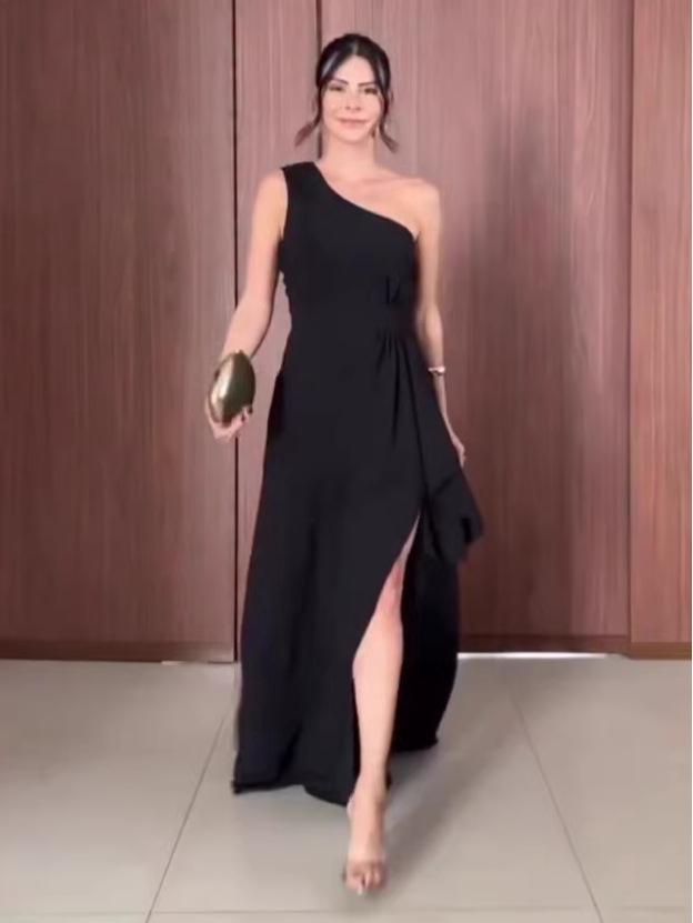 Autumn 2025 European & American Women's Black Asymmetrical Sleeveless Elegant Dress