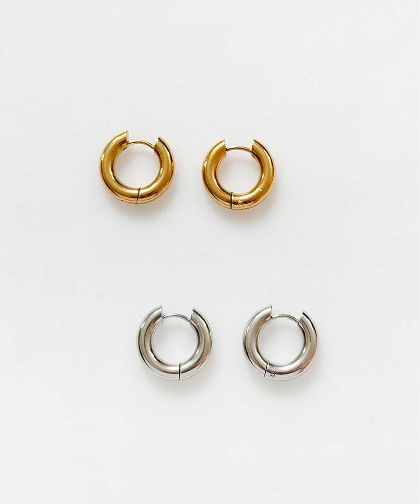 August Harmony Daily Pipe Hoop Earrings / 2 Colors