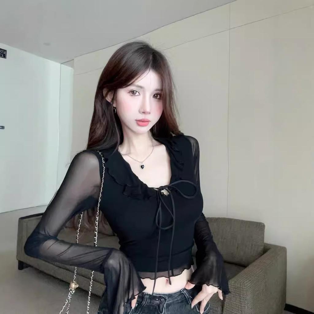 Early Spring Unique V-neck Halter Neck Ruffle Short Top Design Long-sleeved Base Blouse for Women