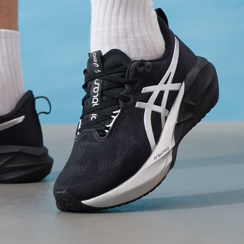 ASICS Men s Running Shoes 1011C193-001 US 11