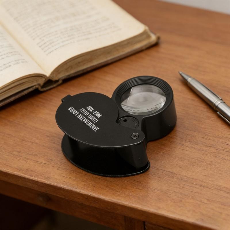 Elderly Reading Magnifier with LED Folding Magnifying Glass for Books Newspapers and Small Print Observation