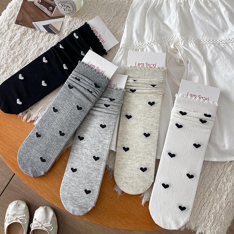 Ladies Spring and Summer Thin Love Wooden Ear Side Lovely Boneless In The Tube Pile Pile Cotton Socks