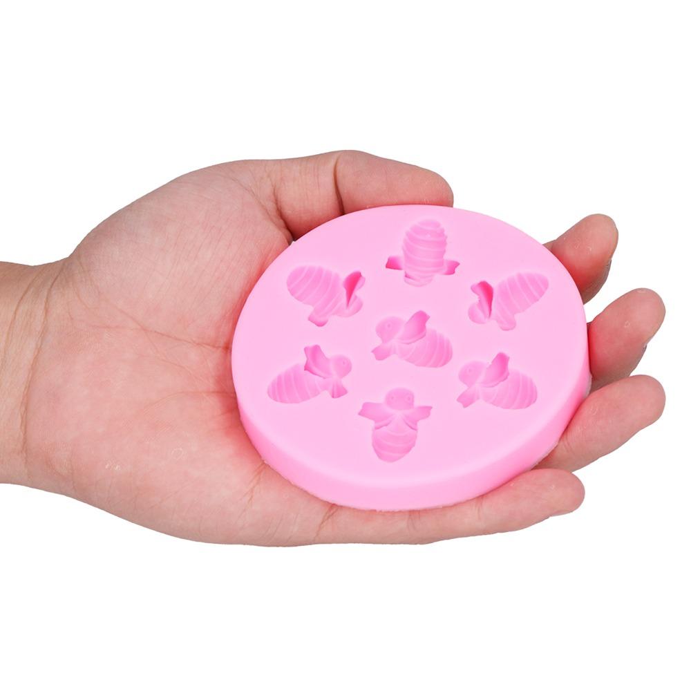 Non-Stick Bee Shaped Cake Mold Food Grade Silicone Fondant Cake Mold DIY Dessert Decoration