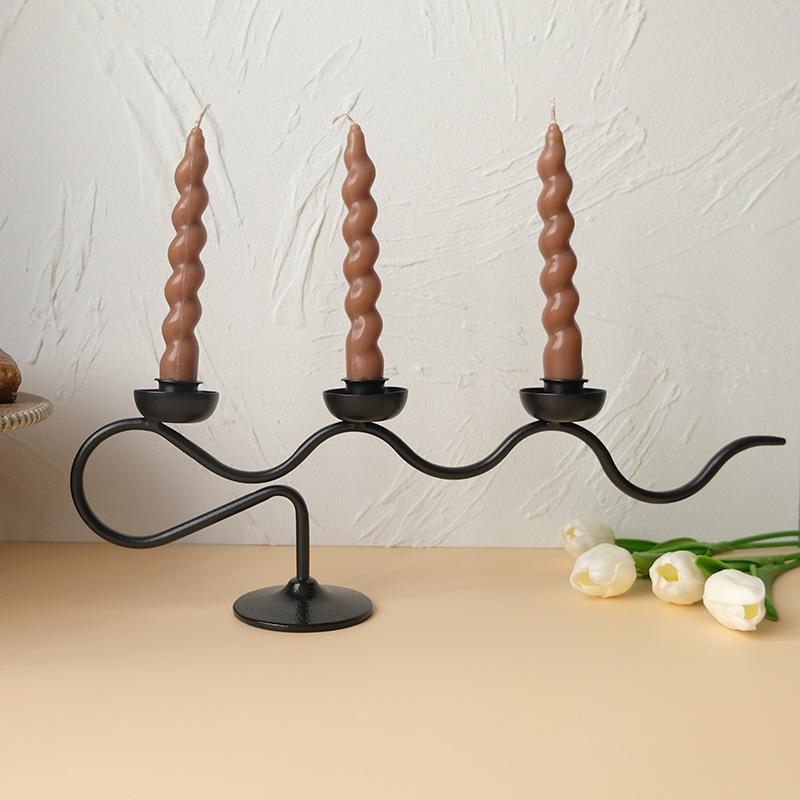 Iron Candle Holders Home Decoration Candlestick Modern Art Candles Stands Creative Candle Stick Holder Wedding Table Accessories
