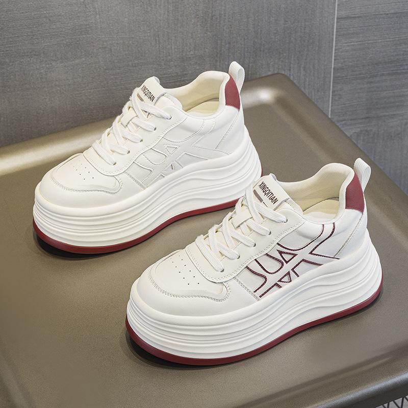 Lightweight women's 2026 spring and autumn new leather board shoes platform heightening shoes sports shoes
