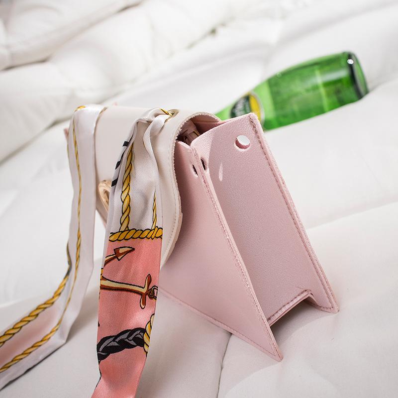 Guangzhou women's bag new fashion women's bag shoulder messenger bag contrasting color bag