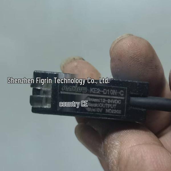 Original KE2-D10N-C SENVIEW Photoelectric Sensor KE2-D10N-C