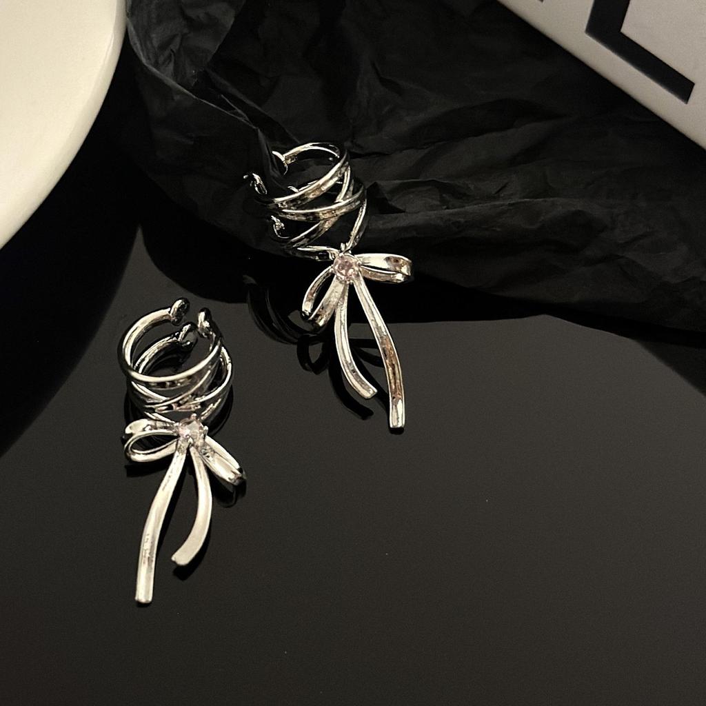 Ribbon Aesthetic Bowknot Ear Clip - Versatile Ballet Style Earrings for Women