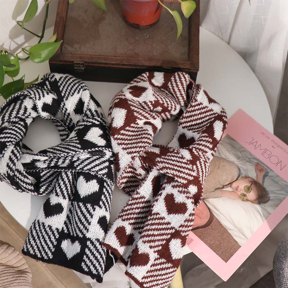 Korean Style Plaid Heart Scarf Thickened Winter Cashmere Shawl Elegant Y2K Checkered Scarf  Unisex