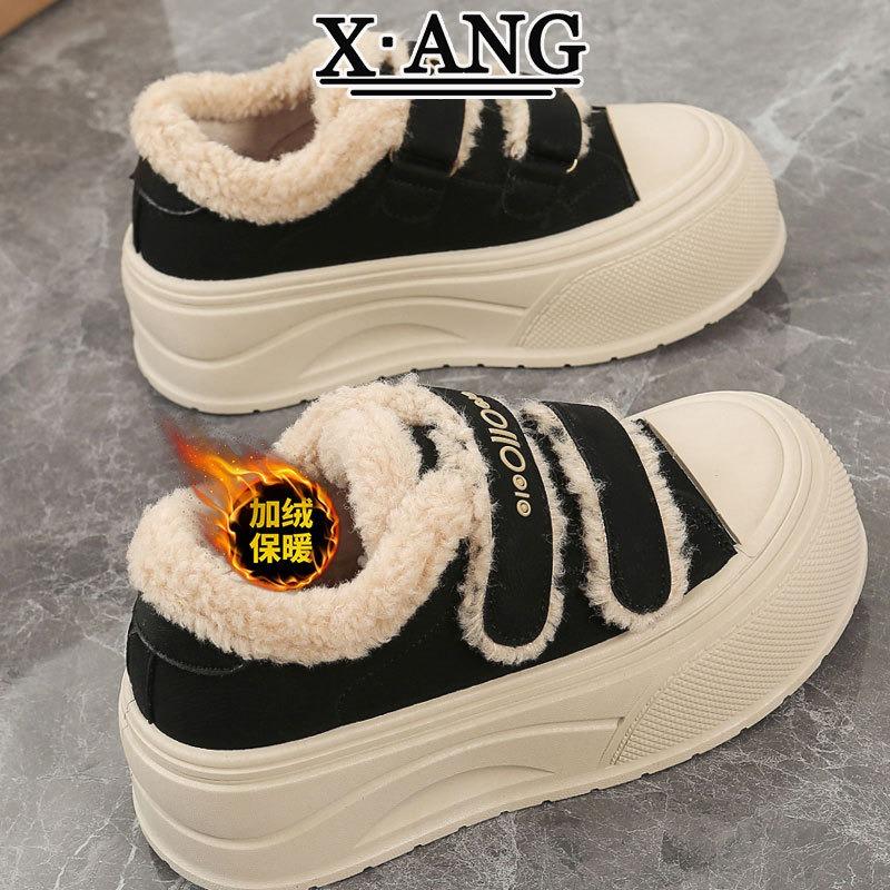 Leather board shoes women's Velcro casual sports shoes children's plush thermal cotton shoes platform lamb wool shoes