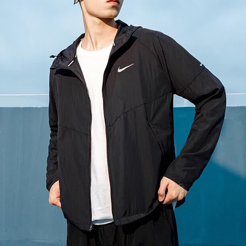 

Nike Men s Woven Hooded Jacket DD4747-010 XXL
