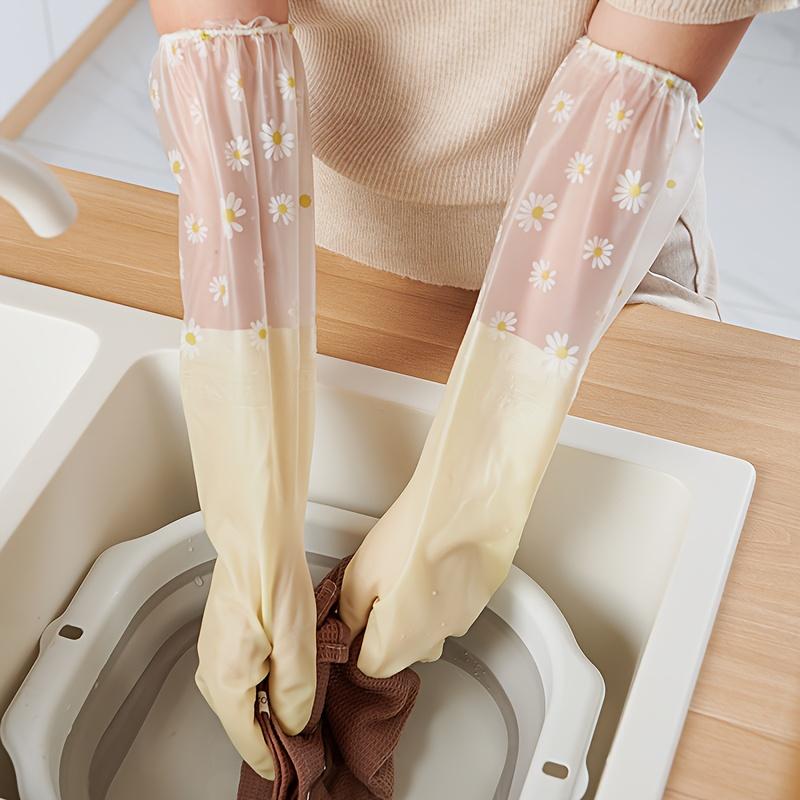2PCS floral PVC cleaning gloves, durable and multi-purpose. Perfect for dishwashing and daily household cleaning.