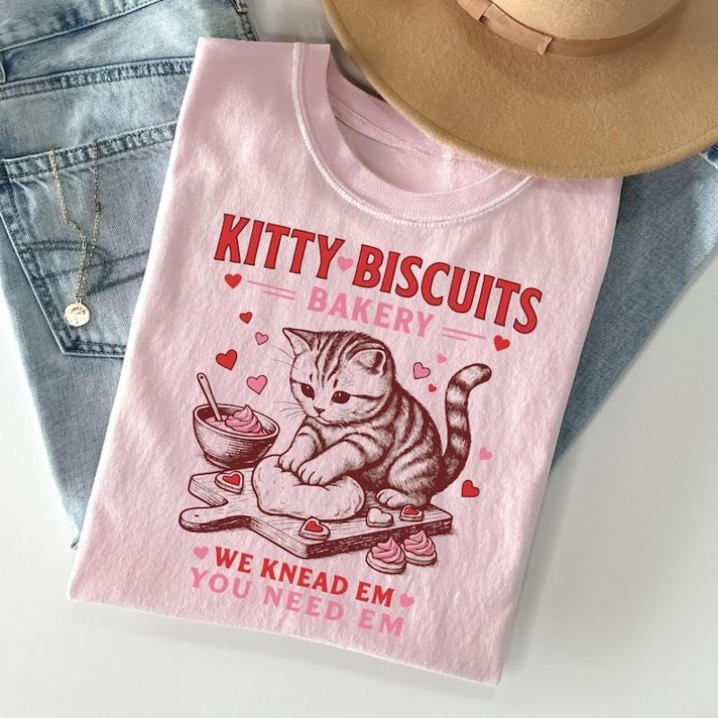 Valentines Kitty Biscuits Bakery T-Shirt Funny Vday Cat Lover Tee Cute Kitten Baking Cookies Lo