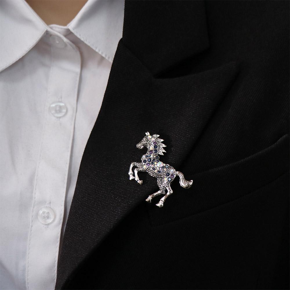 Casual Zodiac Animal Lapel Pins Classic Metal Badge Pin Rhinestone Horse Brooches Friends