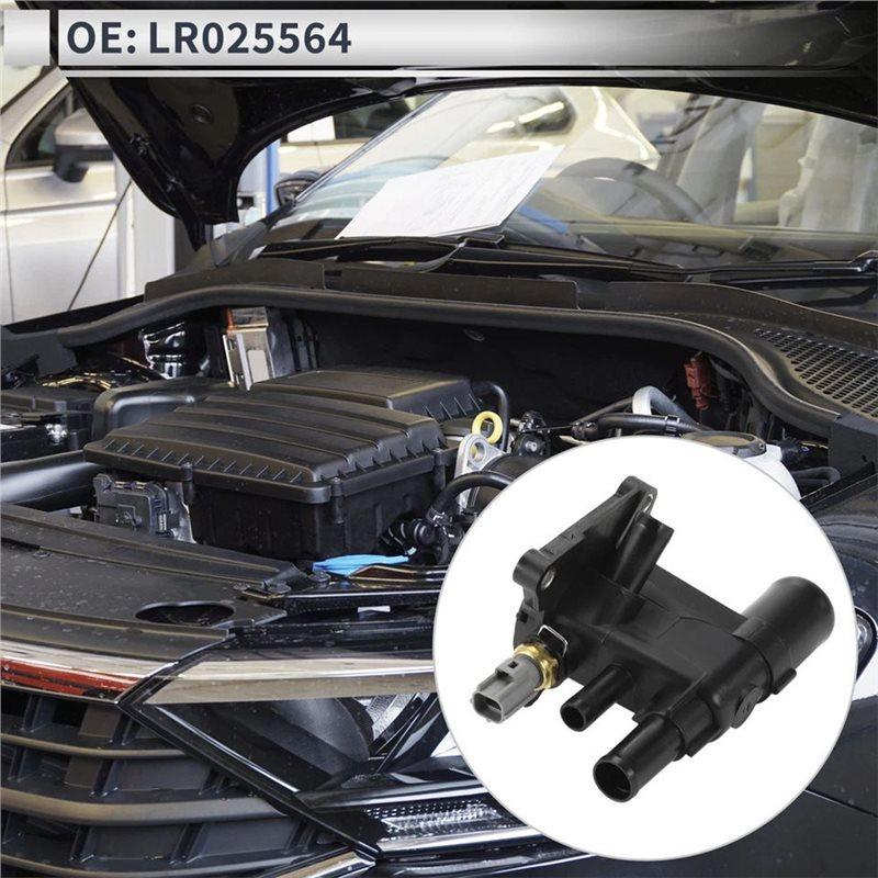 Car Engine Cooling System Thermostat Interface Water Outlet Connector For Land Rover LR2 LR038758 LR025564
