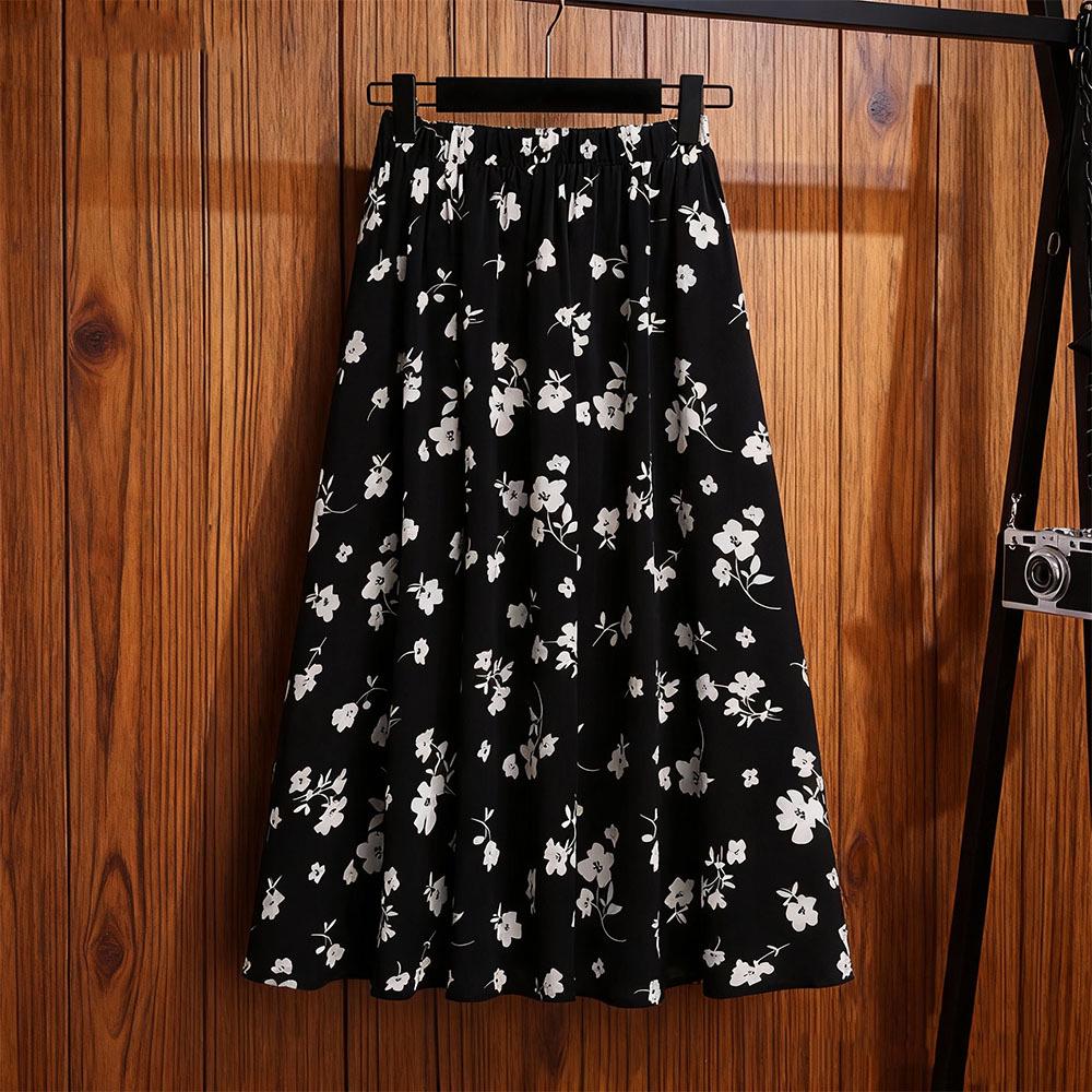 Women's Black Floral A-Line Midi Skirt: Versatile Spring/Autumn Fashion Trend.